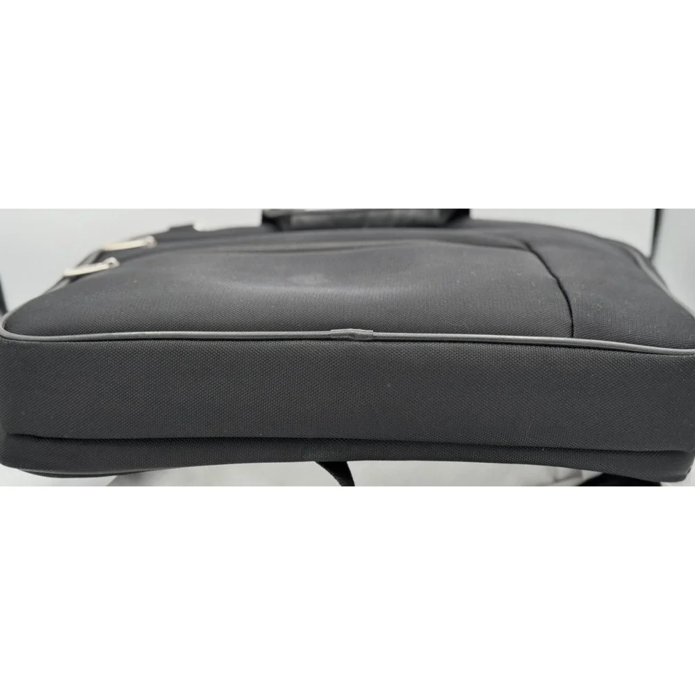 Samsonite Black 1910 Padded Nylon Laptop Briefcase W/Detachable Shoulder Strap